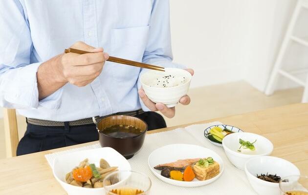日常健康飲食中，葷素食如何搭配？